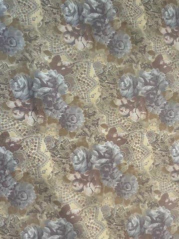 Prachtige stof met bloemmotief, 100% katoen. - Textiel - 600