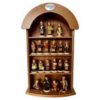 Goebel - M.I. Hummel - Figuur - 19 Hummel + shelf Goebel