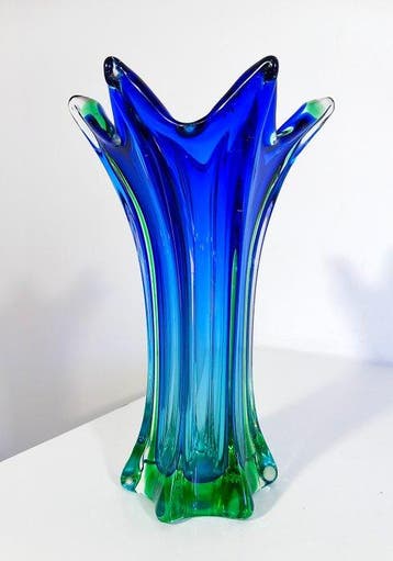 Vaas - Glas - Hoogte 26 cm, Antiek en Kunst, Antiek | Glas en Kristal