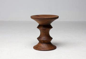 Vitra - Charles Eames - Bijzettafel - Model c - Walnoot -