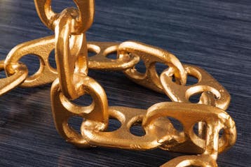 Design bijzettafel CHAINS 40cm goud mangohout handgemaakt, Ophalen of Verzenden, Nieuw