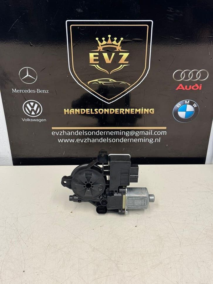 VW Polo 2G Raammotor portier links achter bj.2019 5Q0959811D, Auto-onderdelen, Ruiten en Toebehoren, Gebruikt, Volkswagen