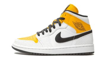 Air Jordan 1 Mid Laser Orange (W), Kleding | Dames, Schoenen, Nieuw