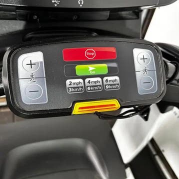 Life Fitness - 95t Discover Se3 -  Loopband, Sport en Fitness, Fitnessmaterialen, Ophalen of Verzenden, Nieuw, Overige typen