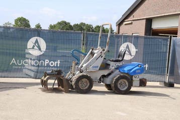 Veiling: Kniklader AgriOne A700 Diesel 22.8kW 2008, Ophalen, Wiellader of Shovel