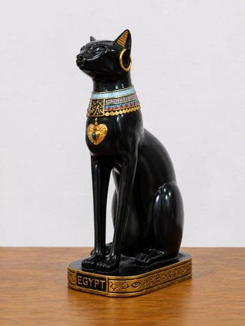 sculptuur, Egyptian Bastet Cat Figurine with Ornate Gold