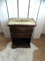 Nachtkastje - Hout - Hindeloopen beschilderd.