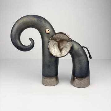 Mario Klara (1973) - Elephant, Antiek en Kunst