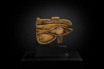 Oude Egypte, Zeldzaam grote faïence Udjat-oog, 10,5 cm hoog.