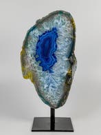 Blue Agate - rock crystal geode on stand Gepolijste -