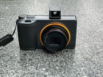 Ricoh GR iii + 28mm Viewfinder street edition Digitale, Nieuw