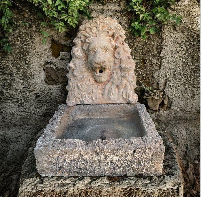 Lavabo (2) - vulkanisch kalksteen, Antiek en Kunst, Curiosa en Brocante