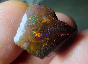 16,6 ct - Topkleuren - Natuurlijke Australische Boulderopal