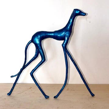 Abdoulaye Derme - sculptuur, Lévrier stylisé en bronze - 34