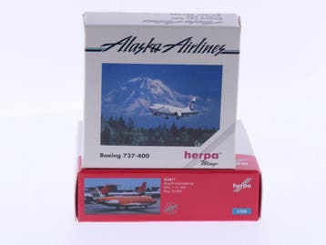 Schaal 1:500 Herpa 501309 Boeing 737-400 en Herpa 523677..., Hobby en Vrije tijd, Ophalen of Verzenden, Gebruikt