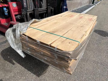 Online veiling: Europees eiken, rustiek, houtdelen 24,5 x 24, Gebruikt