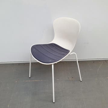 Fritz Hansen NAP stoel - blauwe stof (alleen per set), Ophalen of Verzenden, Nieuw