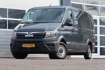 MAN TGE 35 2.0 L3H2, Automaat, Stof, Gebruikt, Euro 6