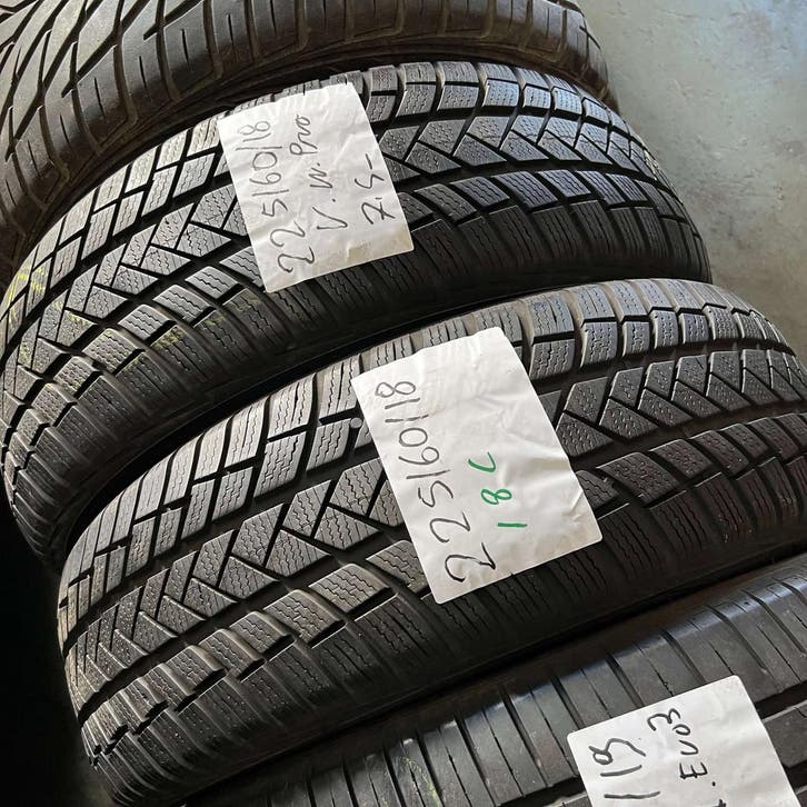 2 x Vredestein Wintrac Pro 225-60-18 Winterbanden 7,5mm, Auto-onderdelen, Banden en Velgen, 18 inch, Winterbanden, 225 mm, Personenwagen