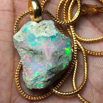 Metaal - Bel hanger - Sprankelend Opal rauw