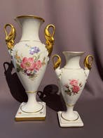 Kaiser Porcelain - Vaas (2) - Beenderporselein - Kaiser