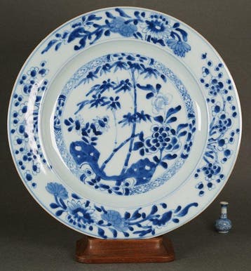 Kangxi (1662-1722) - Bord - Peonies, Chrysanthemum, Hibiscus