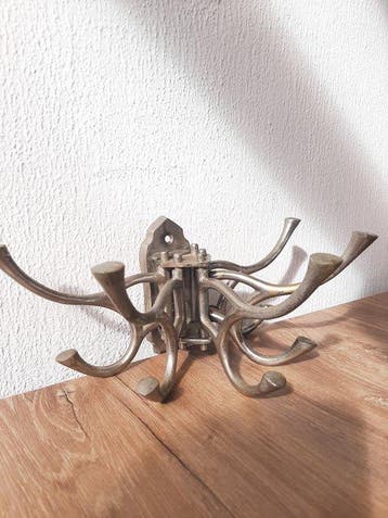 Kapstok - Aluminium - Beautiful coat hook, Antiek en Kunst