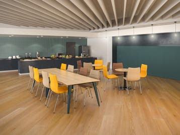 Cube Design Spider tafel, 160-300x120cm, stalen onderstel, Overige plaatsen, Ophalen of Verzenden, Nieuw in verpakking, Stoel