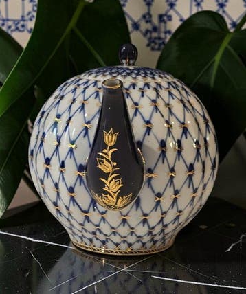Lomonosov - S.Yakovleva - Theepot - Cobalt Net - Porselein -