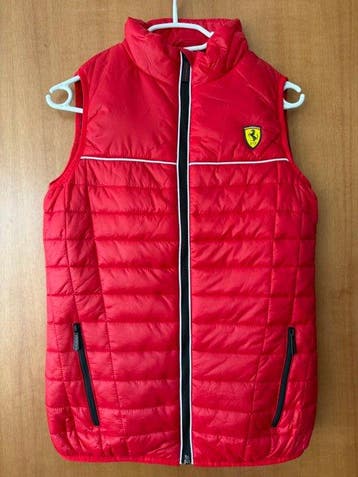 Ferrari - vest, Nieuw