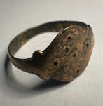 Laat-Romeins / Vroeg-Byzantijns Brons ring (Zonder