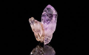 amethist Topcollectie - Hoogte: 42 mm - Breedte: 30 mm- 13 g, Verzamelen, Mineralen en Fossielen