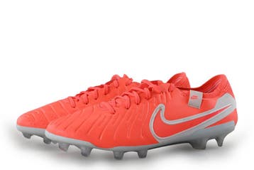Nike Voetbalschoenen in maat 44½ Rood, Overige kleuren, Verzenden, Nike, Zo goed als nieuw