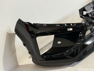 Mitshubishi Eclips Cross Voorbumper 6400H717ZZ, Ophalen, Gebruikt, Voor, Bumper