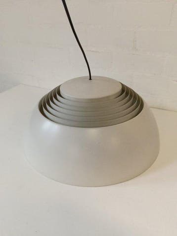 Louis Poulsen - Arne Jacobsen - Lamp - AJ Royal - Metaal, Antiek en Kunst