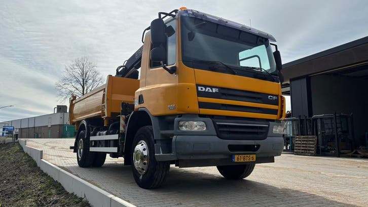 DAF CF75 Kipper + FASSI F130AXS.22 Kraan | 198.000 km | apk, Auto's, Automaat, Zwart, Geel, Diesel