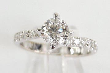 Verlovingsring - 18 karaat Witgoud - 0.90ct. tw. Diamant