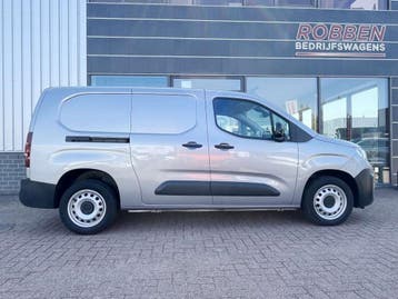 Fiat Doblò, Gebruikt, Euro 6, Dealer onderhouden, Zilver of Grijs