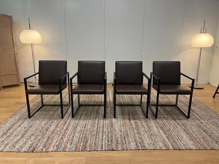 NIEUWSTAAT 4x Leolux Window Eetkamerstoel Leer, Huis en Inrichting, Stoelen, Vier, Bruin, Zo goed als nieuw, Leer, Ophalen of Verzenden