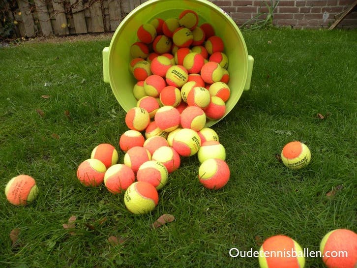 Gebruikte Stage 1, Stage 2, Stage 3 tennisballen, 24 cent!, Sport en Fitness, Tennis, Ballen, Gebruikt, Wilson, Ophalen of Verzenden