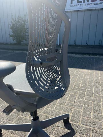 Herman Miller Mirra Stoelen, Zo Goed Als Nieuw Met Garantie!, Verzenden, Zo goed als nieuw, Grijs, Bureaustoel