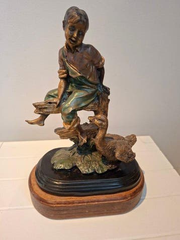 Beeld, jongen met gans - 25 cm - Koud geverfd brons, Antiek en Kunst