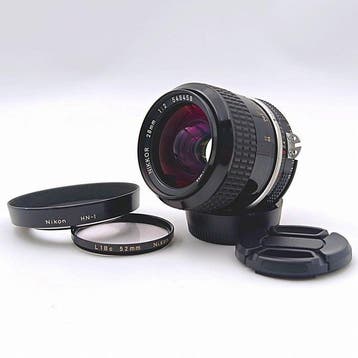 Nikon Nikkor 28mm f/2 Ai HN-1 Lens Hood L1Bc with Protective, Nieuw