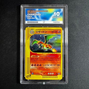 Pokémon - 1 Graded card - Charizard 103/128 First edition,, Nieuw
