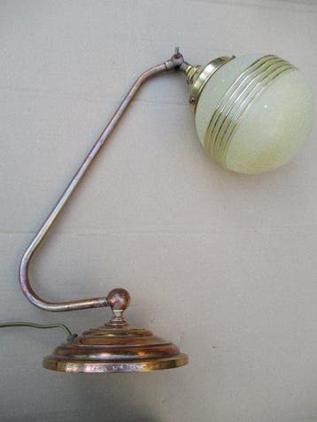 Lamp - Art Deco. Tulipglas. Koper circa 1945-1950