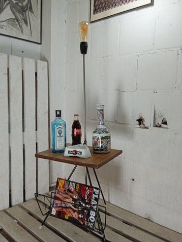 Bijzettafel - Staal, Plastic, Hout - Vintage vloerlamp met