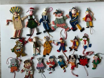 Themacollectie - Houten Speelgoed /Trekpoppetjes.