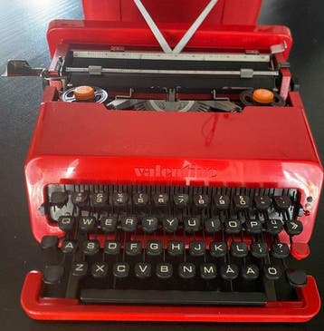 Ettore Sottsass, Perry King - Olivetti, Valentine -