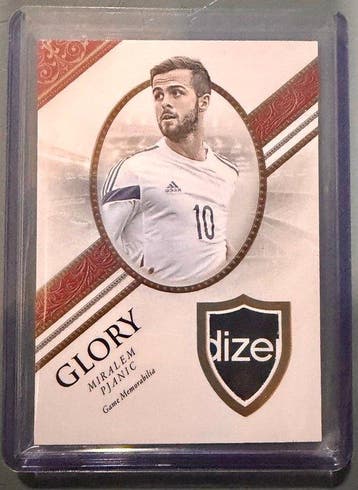 2016/17 Futera Glory Miralem Pjanic GL15 Memorabilia kaart,, Nieuw