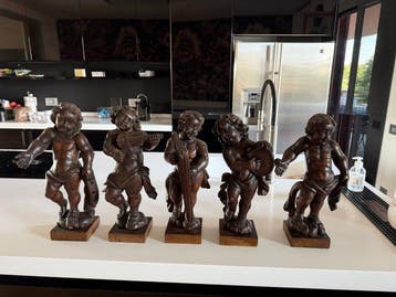 Beeldje - Putti musicanti (5) - Walnoot, Antiek en Kunst
